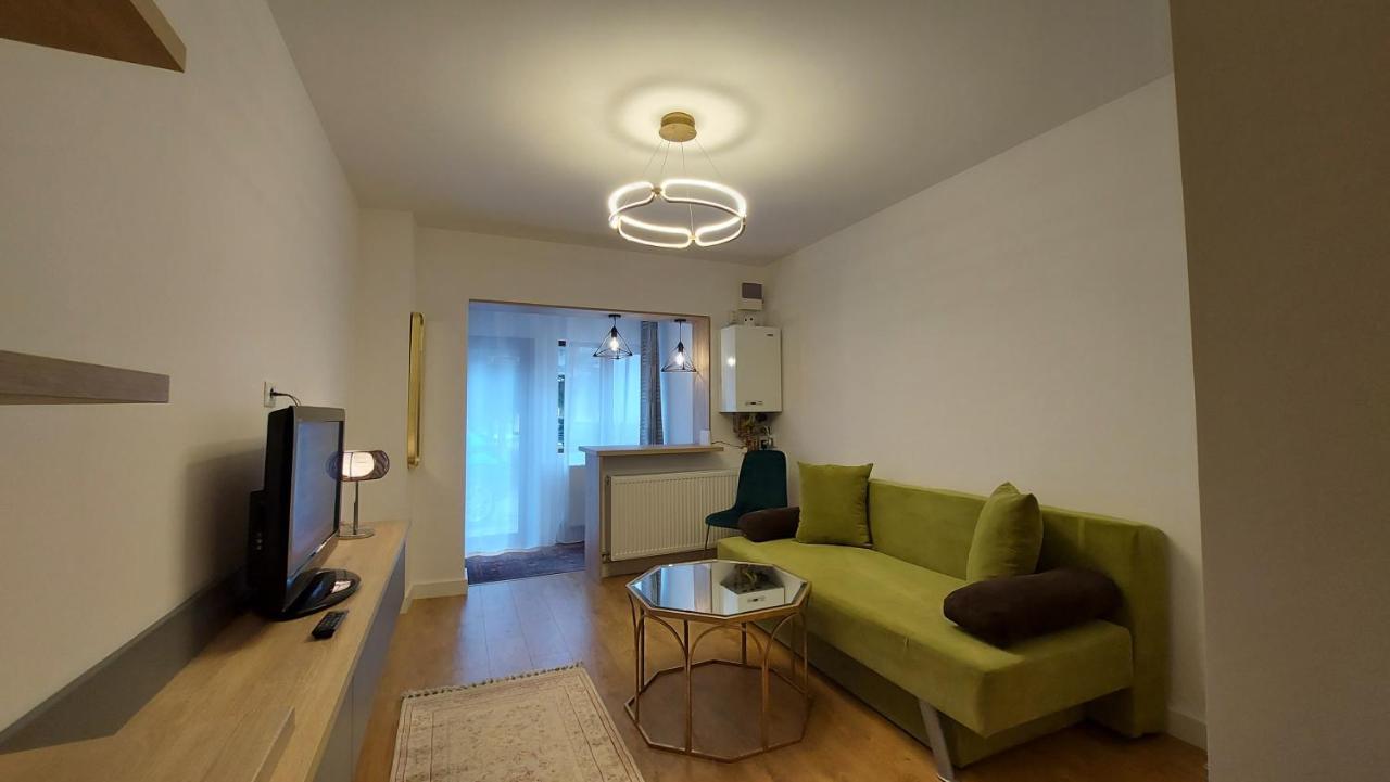 Studio Roland Apartment Poiana Brasov Bagian luar foto